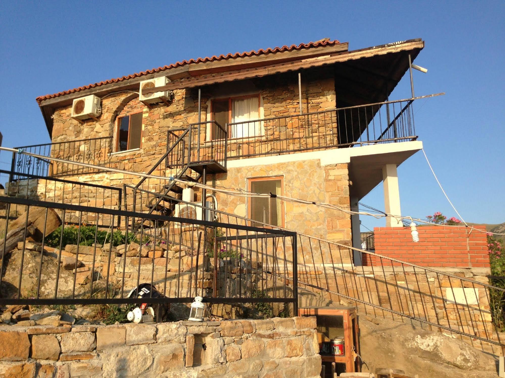 Yakamoz Hotel Goekceada Gokceada Exterior photo